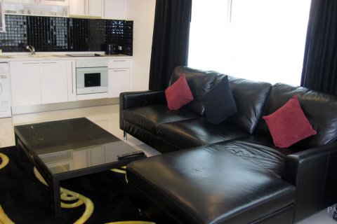 Condominio de 3 dormitorios en Pattaya, Tailandia № 22947 - foto 4