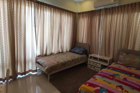 Casa de 3 dormitorios en Pattaya, Tailandia № 22084 - foto 5