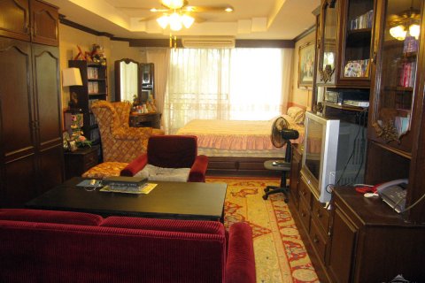 Condominio de 3 dormitorios en Jomtien Beach, Pattaya, Tailandia № 23088 - foto 13