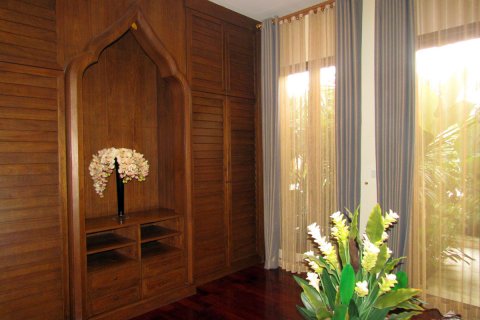 Casa de 3 dormitorios en Pattaya, Tailandia № 24373 - foto 17