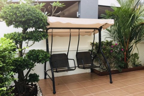 Casa de 3 dormitorios en Pattaya, Tailandia № 22520 - foto 4