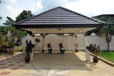 Casa de 2 dormitorios en Pattaya, Tailandia № 22860