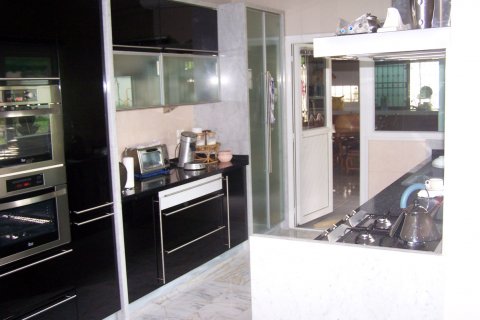Casa de 5 dormitorios en Pattaya, Tailandia № 22825 - foto 11