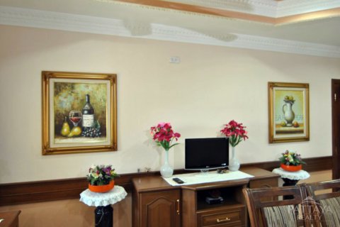 Casa de 5 dormitorios en Pattaya, Tailandia № 23417 - foto 2
