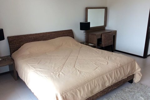 Condominio de 3 dormitorios en Pattaya, Tailandia № 20579 - foto 17