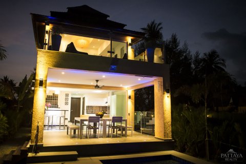 Casa de 3 dormitorios en Ko Chang, Tailandia № 23810 - foto 24