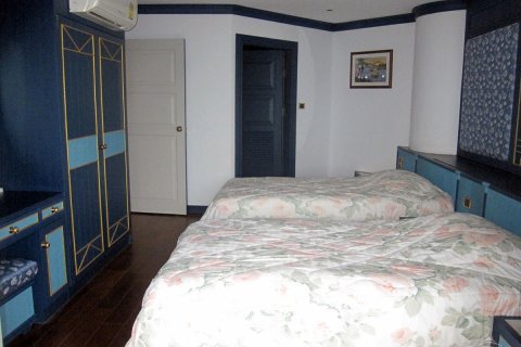 Condominio de 4 dormitorios en Pattaya, Tailandia № 23318 - foto 28