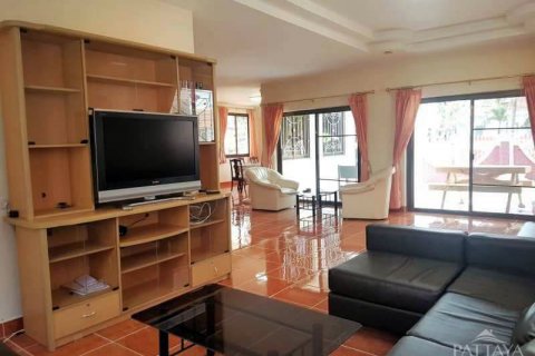 Casa de 3 dormitorios en Pattaya, Tailandia № 20874 - foto 3