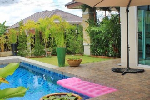 Casa de 3 dormitorios en Pattaya, Tailandia № 20988 - foto 28