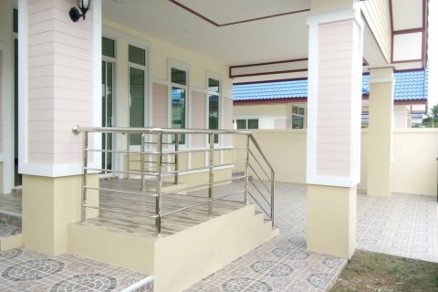 Casa de 3 dormitorios en Pattaya, Tailandia № 22135 - foto 11