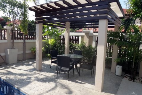 Casa de 3 dormitorios en Pattaya, Tailandia № 23324 - foto 5