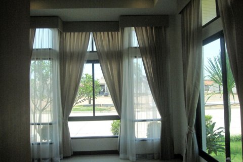 Casa de 3 dormitorios en Pattaya, Tailandia № 22898 - foto 3