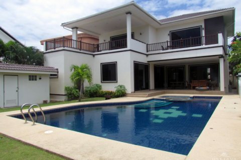 Casa de 5 dormitorios en Jomtien Beach, Pattaya, Tailandia № 19959 - foto 8