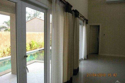 Casa de 3 dormitorios en Pattaya, Tailandia № 22889 - foto 6