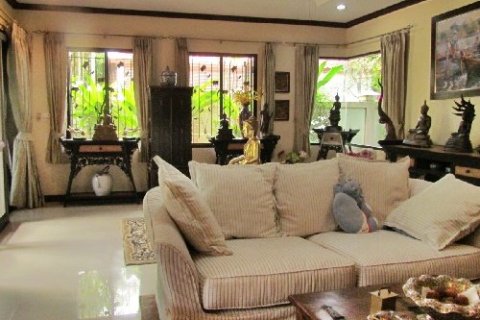 Casa de 3 dormitorios en Pattaya, Tailandia № 20969 - foto 3