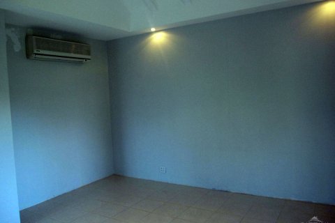 Casa de 6 dormitorios en Pattaya, Tailandia № 22952 - foto 9