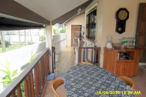Casa de 3 dormitorios en Pattaya, Tailandia № 22936 - foto 26