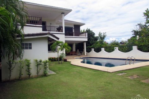 Casa de 5 dormitorios en Jomtien Beach, Pattaya, Tailandia № 19959 - foto 10