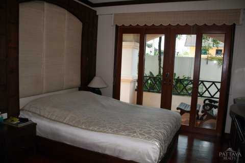 Casa de 3 dormitorios en Pattaya, Tailandia № 23410 - foto 10