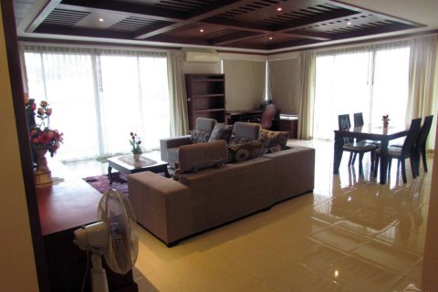 Condominio de 2 dormitorios en Pattaya, Tailandia № 20108 - foto 10