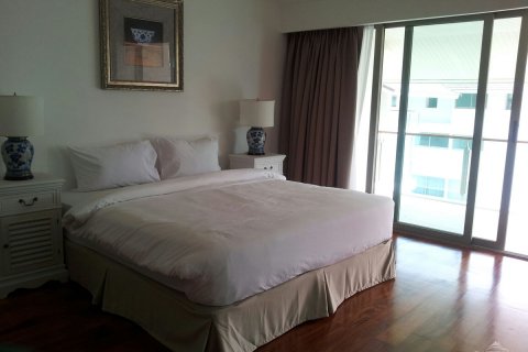 Condominio de 3 dormitorios en Pattaya, Tailandia № 23773 - foto 3