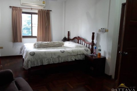 Casa de 3 dormitorios en Pattaya, Tailandia № 21584 - foto 30