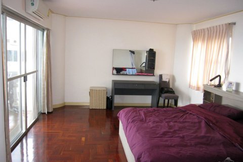 Condominio de 2 dormitorios en Pattaya, Tailandia № 22820 - foto 11