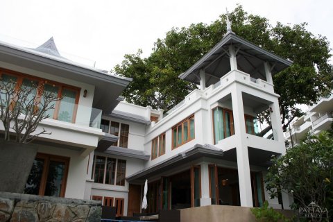Casa de 4 dormitorios en Pattaya, Tailandia № 23373 - foto 4