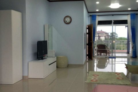 Casa de 5 dormitorios en Jomtien Beach, Pattaya, Tailandia № 24061 - foto 20