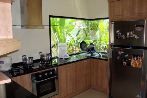 Casa de 3 dormitorios en Pattaya, Tailandia № 22853 - foto 15