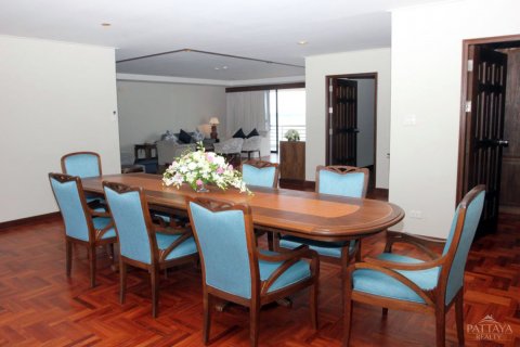 Condominio de 4 dormitorios en Pattaya, Tailandia № 19992 - foto 4