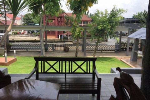 Casa de 5 dormitorios en Pattaya, Tailandia № 22186 - foto 11