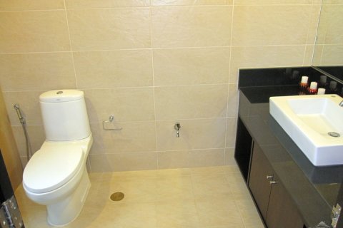 Casa de 4 dormitorios en Pattaya, Tailandia № 23289 - foto 13