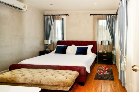 Casa de 3 dormitorios en Pattaya, Tailandia № 20213 - foto 15