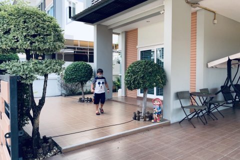Casa de 3 dormitorios en Pattaya, Tailandia № 22520 - foto 9