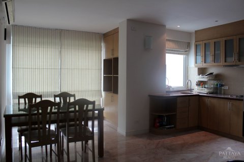 Condominio de 2 dormitorios en Jomtien Beach, Pattaya, Tailandia № 24117 - foto 4