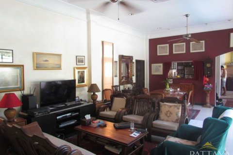 Casa de 2 dormitorios en Pattaya, Tailandia № 21728 - foto 15