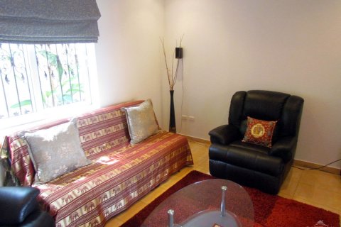 Casa de 4 dormitorios en Pattaya, Tailandia № 20738 - foto 11