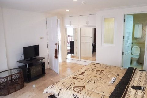 Condominio de 2 dormitorios en Jomtien Beach, Pattaya, Tailandia № 22151 - foto 9