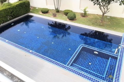 Casa de 3 dormitorios en Pattaya, Tailandia № 21538 - foto 6