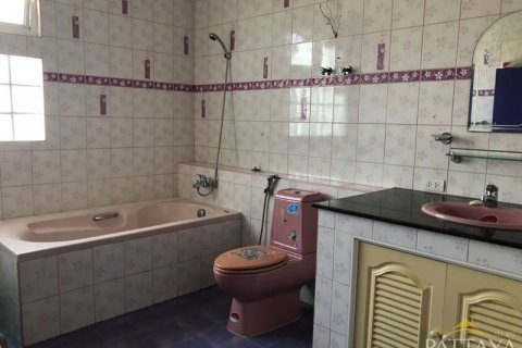 Casa de 9 dormitorios en Pattaya, Tailandia № 21646 - foto 8