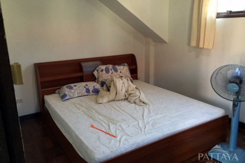 Casa de 4 dormitorios en Jomtien Beach, Pattaya, Tailandia № 20143 - foto 24