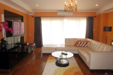 Condominio de 1 dormitorio en Jomtien Beach, Pattaya, Tailandia № 23566 - foto 3