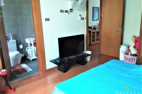 Casa de 3 dormitorios en Pattaya, Tailandia № 21538 - foto 28