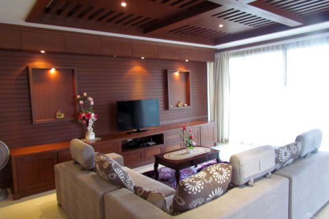 Condominio de 2 dormitorios en Pattaya, Tailandia № 20108 - foto 11