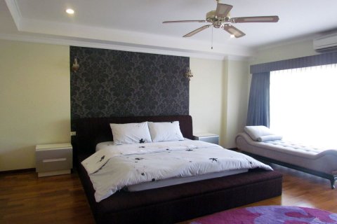 Condominio de 1 dormitorio en Jomtien Beach, Pattaya, Tailandia № 23566 - foto 8