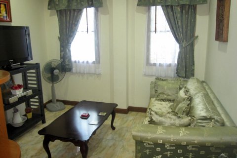 Casa de 5 dormitorios en Pattaya, Tailandia № 22941 - foto 22