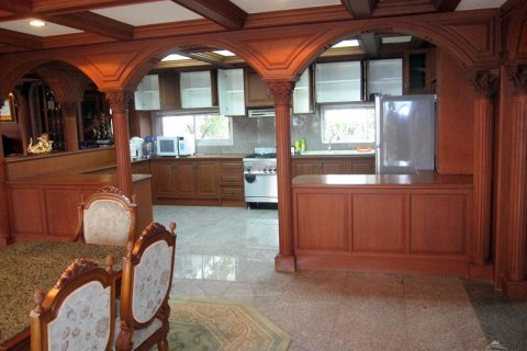 Condominio de 4 dormitorios en Pattaya, Tailandia № 23320 - foto 15