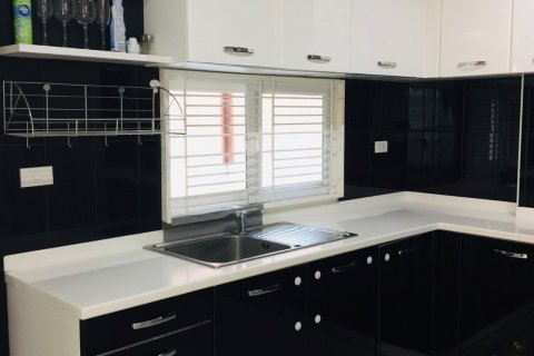Casa de 3 dormitorios en Pattaya, Tailandia № 22520 - foto 3