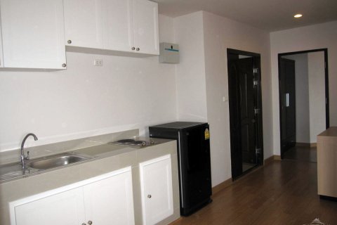 Condominio de 2 dormitorios en Pattaya, Tailandia № 22756 - foto 4
